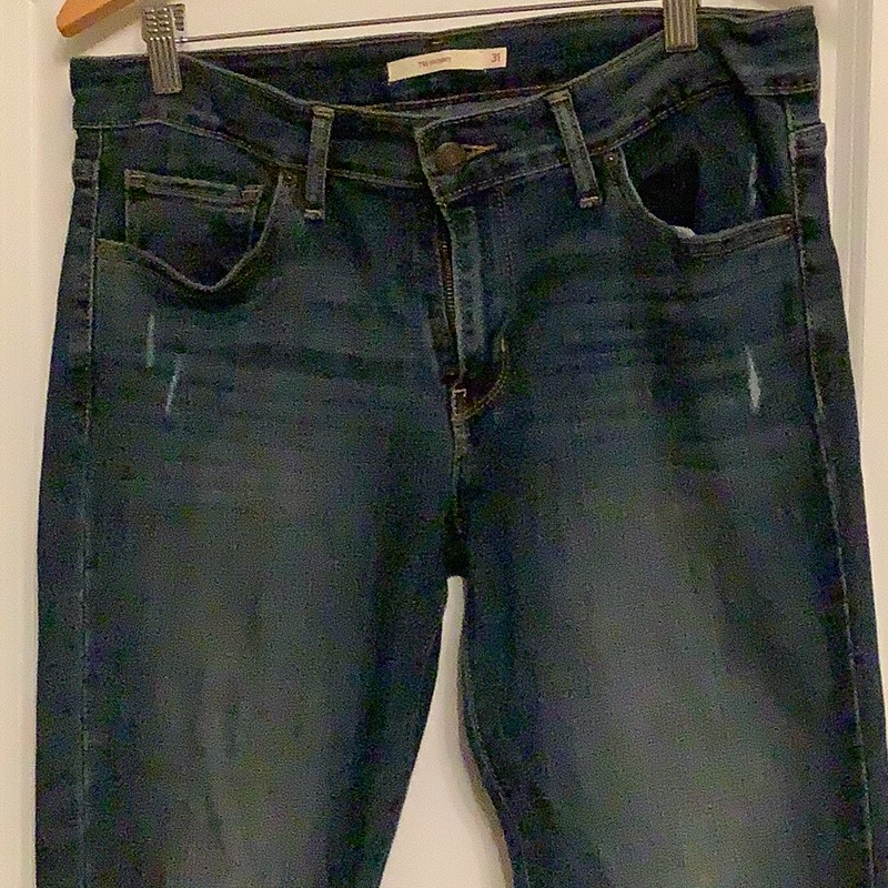 Levis Jeans 711